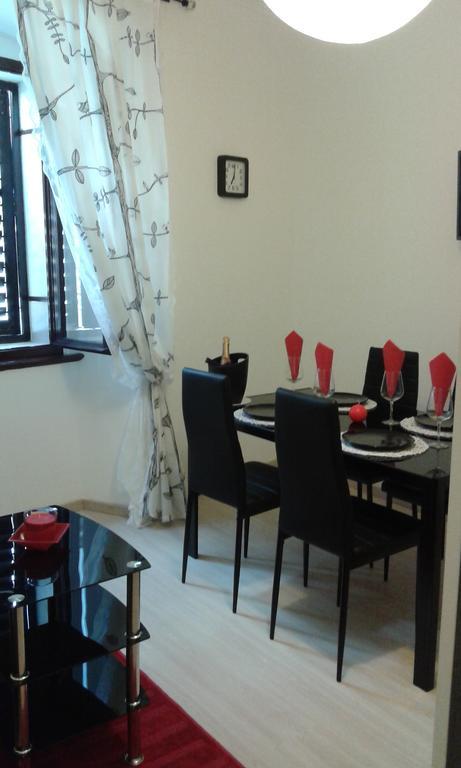 Apartments Paris Umag Exterior photo